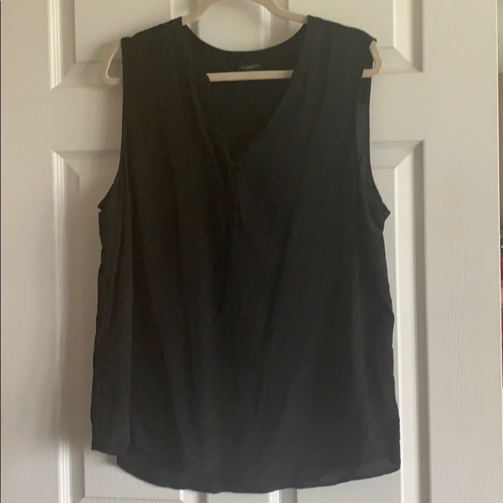 Talbots 100% Silk black  Top size 18